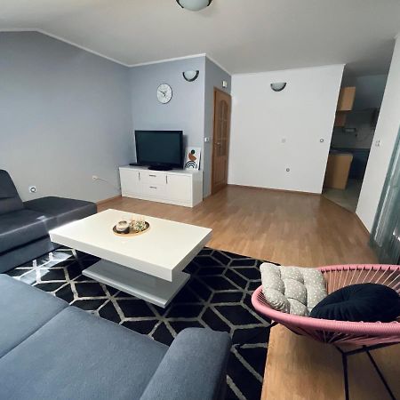 Apartment Camellia Ljubuški Exteriör bild