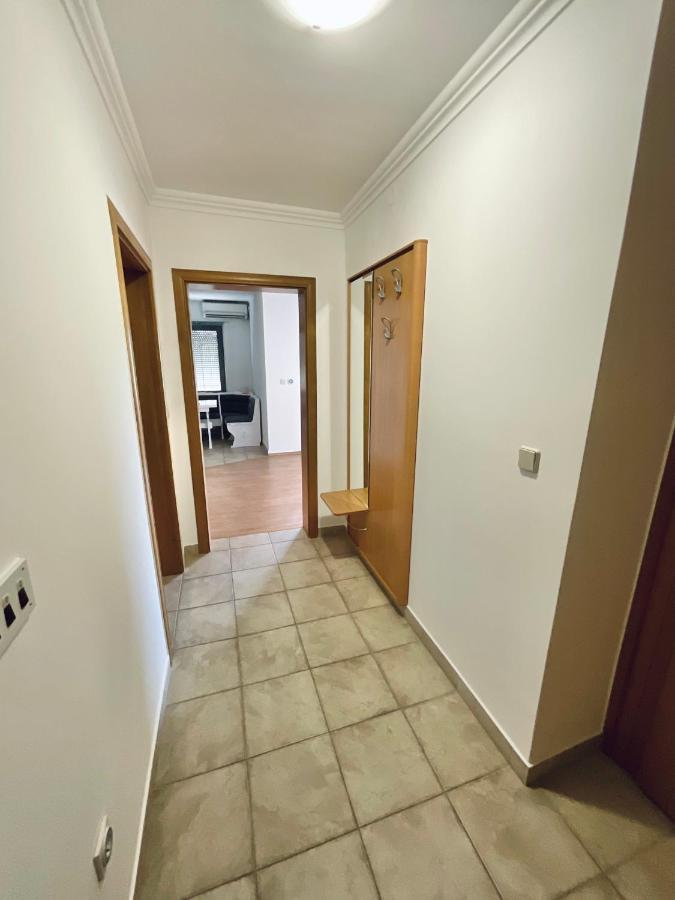 Apartment Camellia Ljubuški Exteriör bild