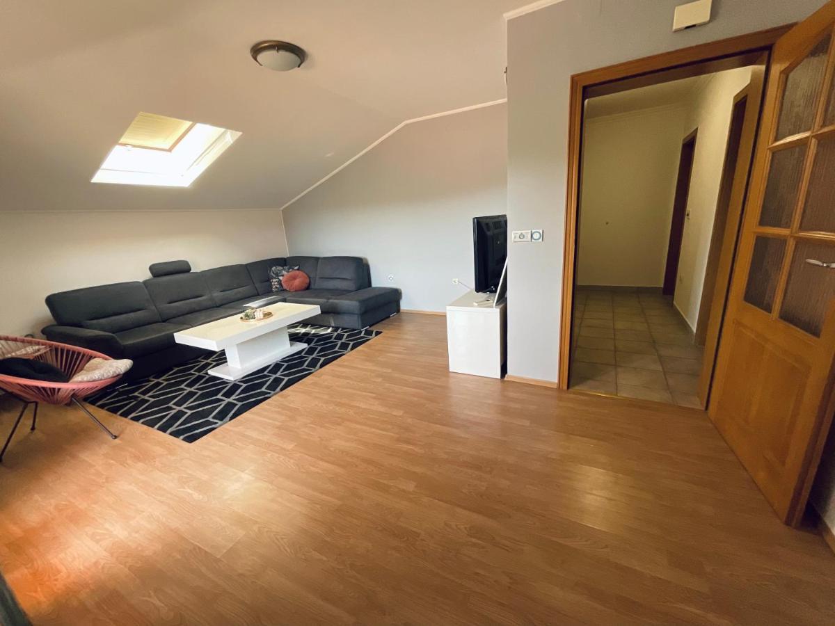 Apartment Camellia Ljubuški Exteriör bild