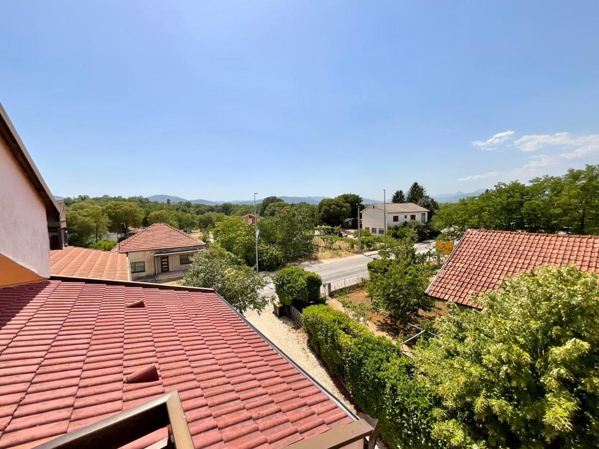 Apartment Camellia Ljubuški Exteriör bild